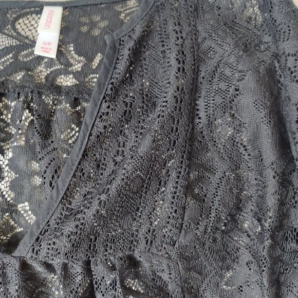 Lace Tunic - Picture 5 of 7